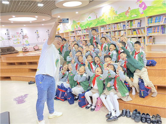 图四、封面.jpg