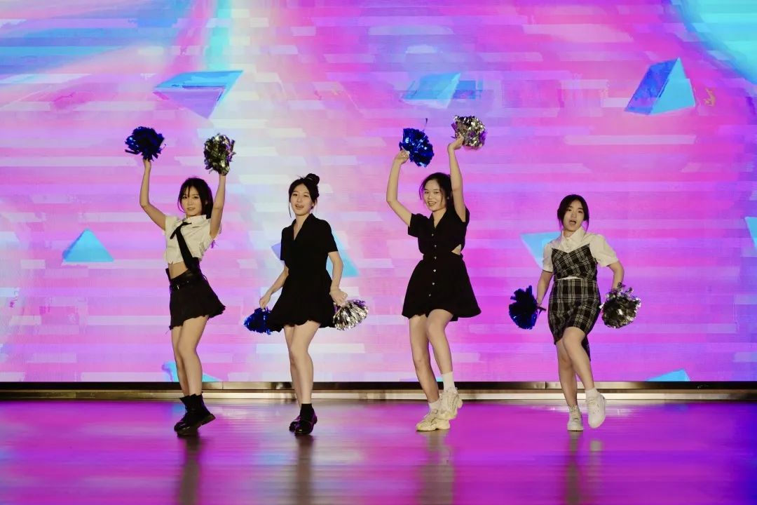 7d4a7609ddfbbb5a1830efa1b19c4a36.jpg