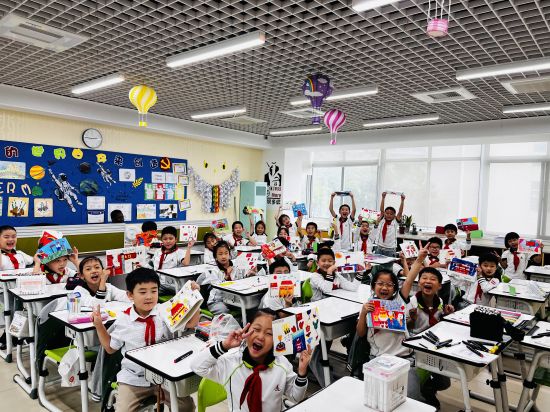 图1（封面）.jpg