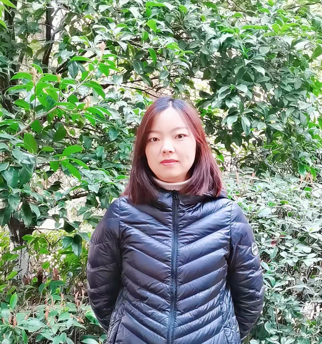 生活部张艳.jpg