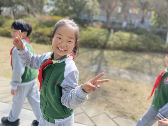 图片二_副本.jpg