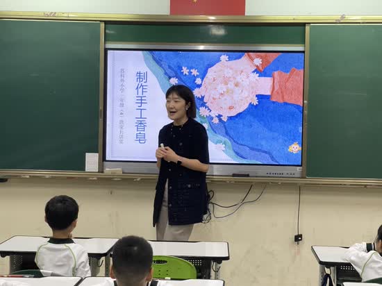 图1.jpg