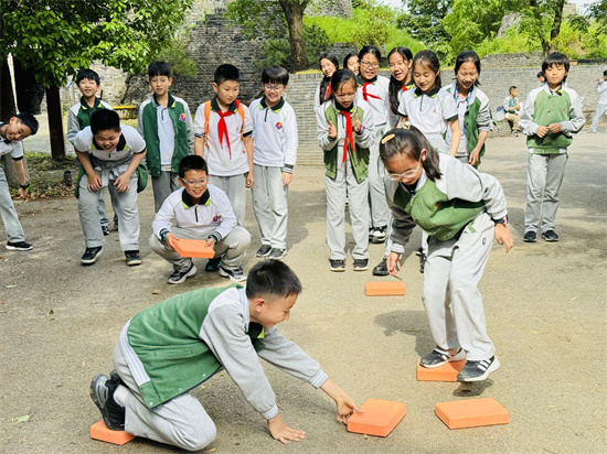 图片2.jpg