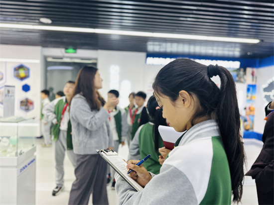 图3.jpg