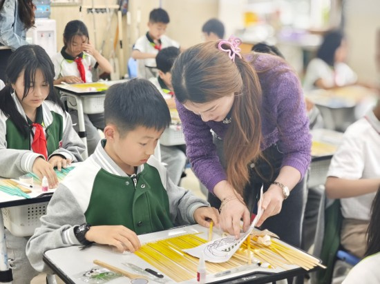 图2 封面.jpg