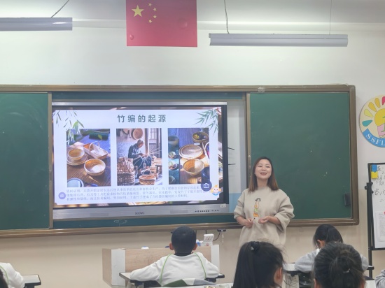 封面.jpg 封面.jpg