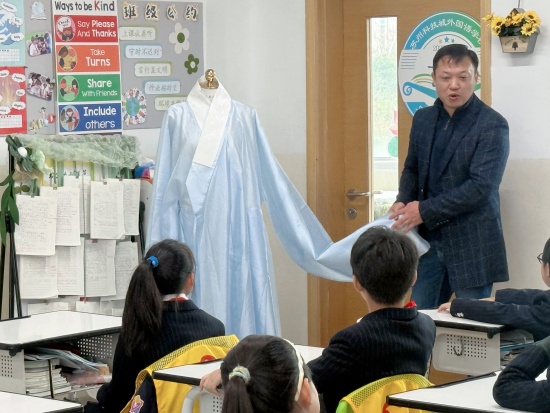 封面.jpg 封面.jpg