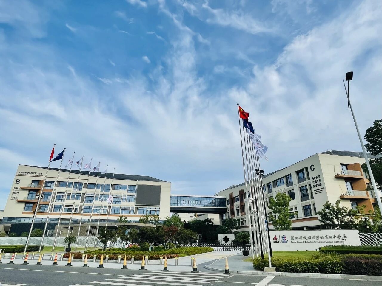 微信图片_2026-10-08_145522_917.jpg 微信图片_2026-10-08_145522_917.jpg