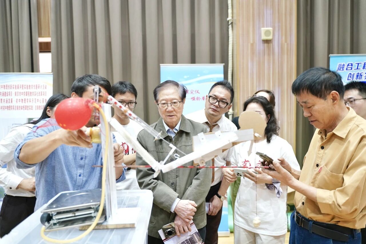 微信图片_2026-10-23_094955_428.jpg 微信图片_2026-10-23_094955_428.jpg