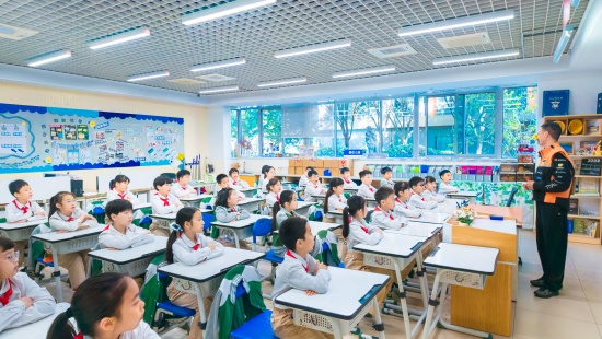 图2.jpg 图2.jpg